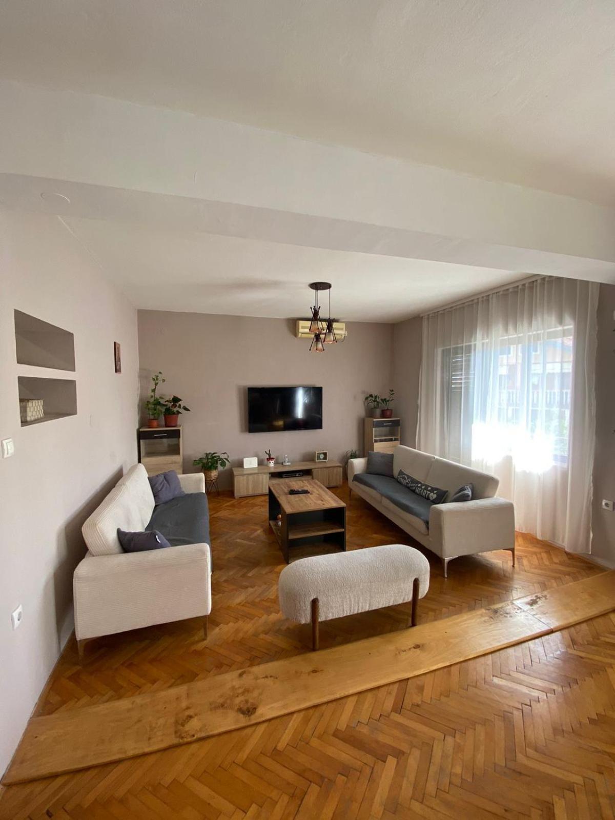 Milosavljevic Apartments Tivat Exterior foto